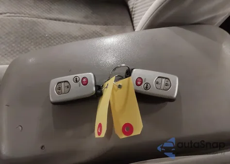 2007 Toyota Camry Hybrid из США, поврежденный, VIN JTNBB46K973008010